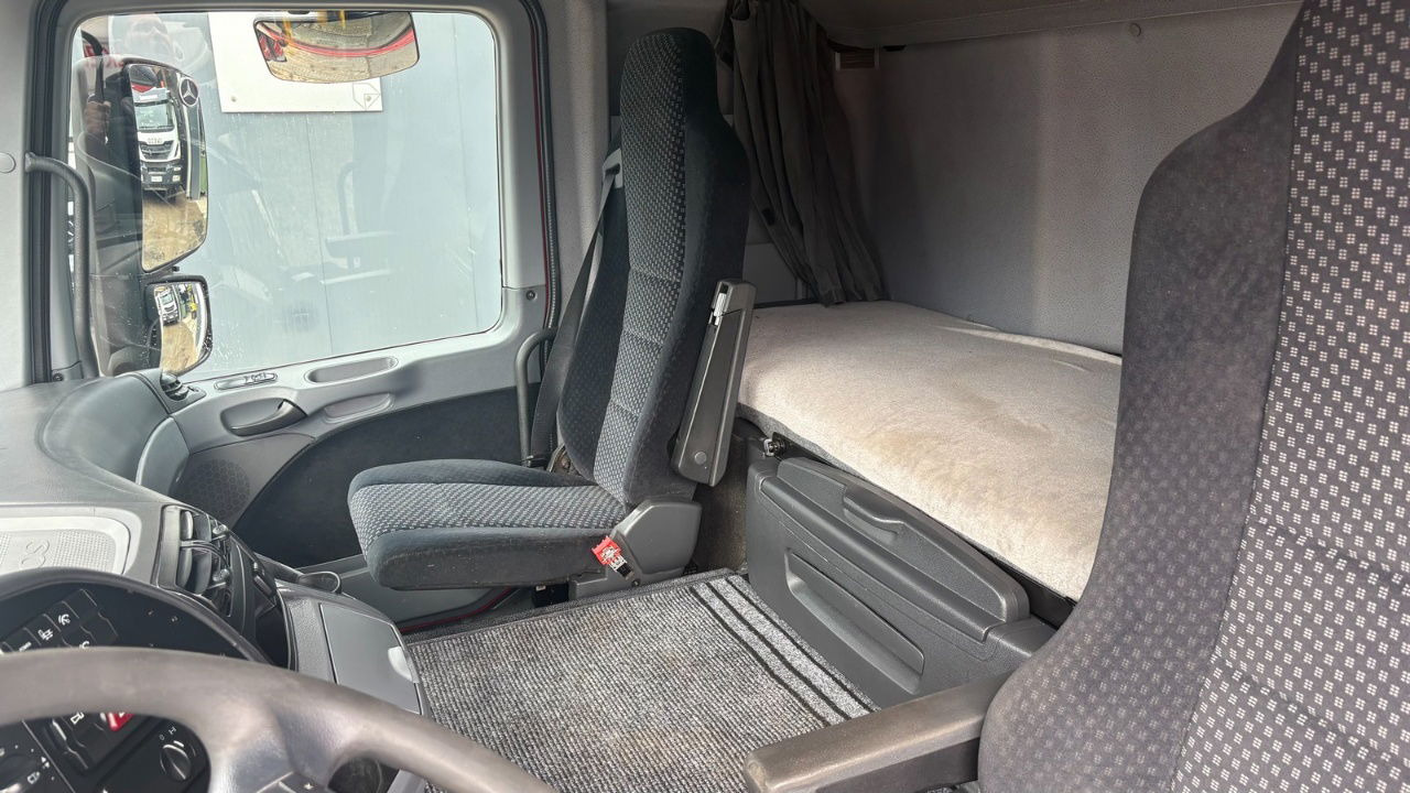 트랙터 유닛 Mercedes-Benz Actros 1844 4x2 tractor unit - retarder : 사진 20