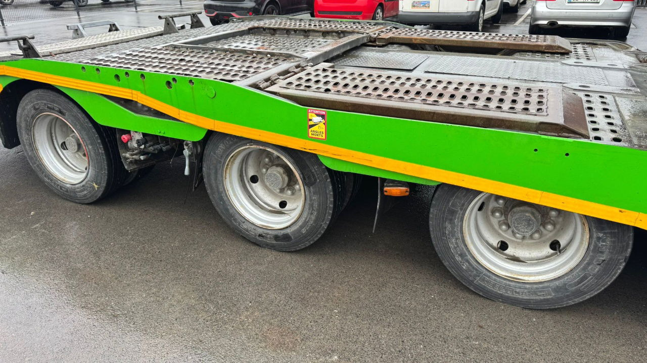 Mercedes-Benz Actros 1846 4x2 LKW transporter + Boerner trailer - 자동 운반 장치 트럭 : 사진 5 Mercedes-Benz Actros 1846 4x2 LKW transporter + Boerner trailer - 자동 운반 장치 트럭 : 사진 5