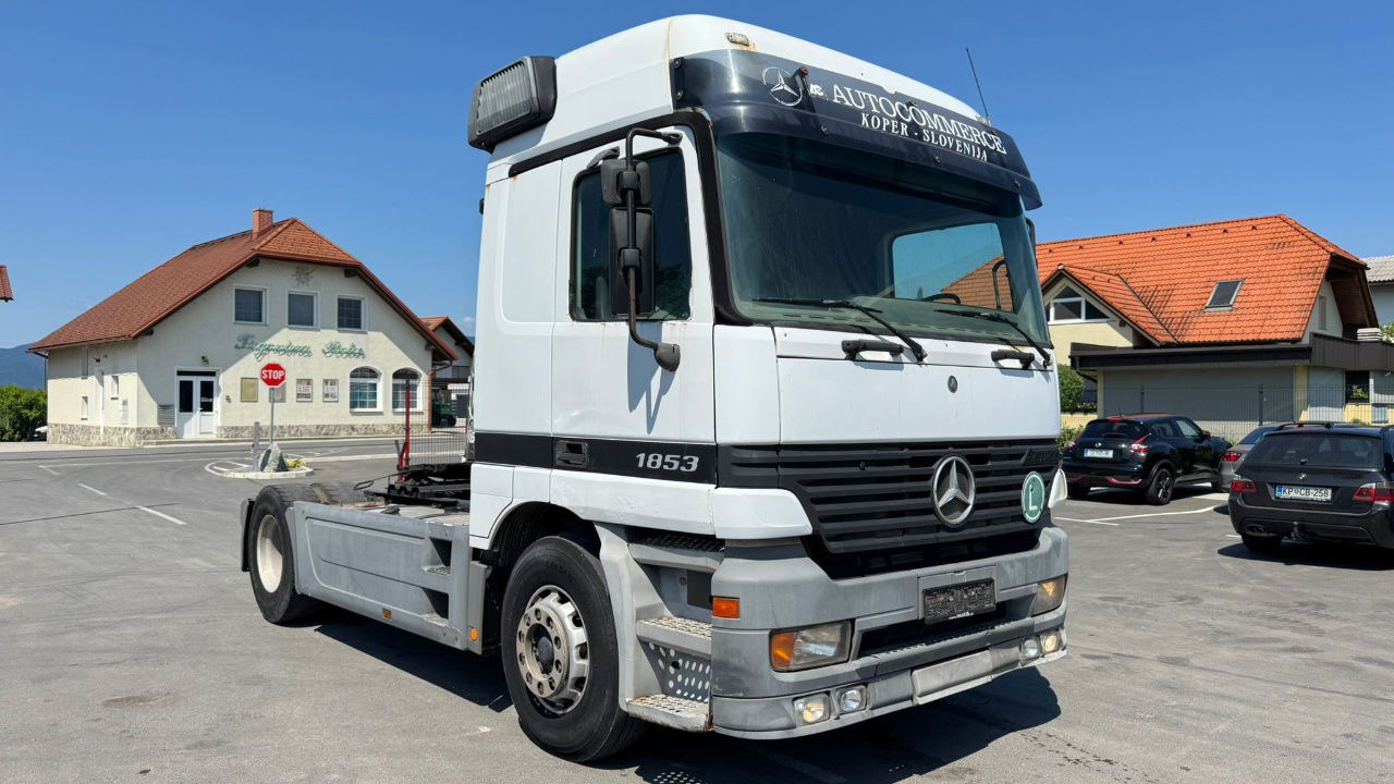Mercedes-Benz Actros 1853 LS 4x2 tractor unit - retarder - tipp. hydraulics - 트랙터 유닛 : 사진 3 Mercedes-Benz Actros 1853 LS 4x2 tractor unit - retarder - tipp. hydraulics - 트랙터 유닛 : 사진 3
