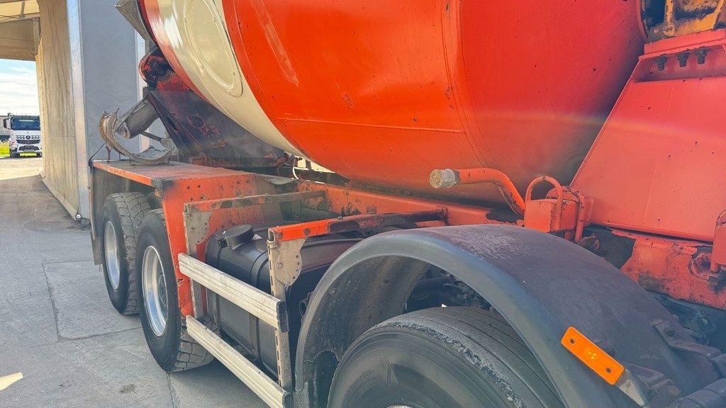 Mercedes-Benz Actros 3241 8x4 mixer 9m3 - 콘크리트 믹서 트럭 : 사진 4 Mercedes-Benz Actros 3241 8x4 mixer 9m3 - 콘크리트 믹서 트럭 : 사진 4