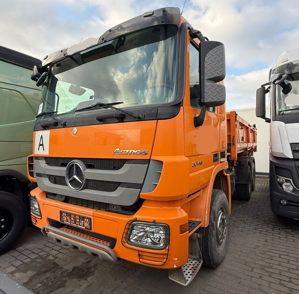 Mercedes-Benz Actros 3346 K 6x4 bordmatic - 3 pedals - 덤프트럭 : 사진 1 Mercedes-Benz Actros 3346 K 6x4 bordmatic - 3 pedals - 덤프트럭 : 사진 1