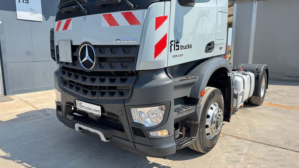 Mercedes-Benz Arocs 1845 HAD 4X4 tractor unit - tipper hydraulics - retarder - 트랙터 유닛 : 사진 2 Mercedes-Benz Arocs 1845 HAD 4X4 tractor unit - tipper hydraulics - retarder - 트랙터 유닛 : 사진 2