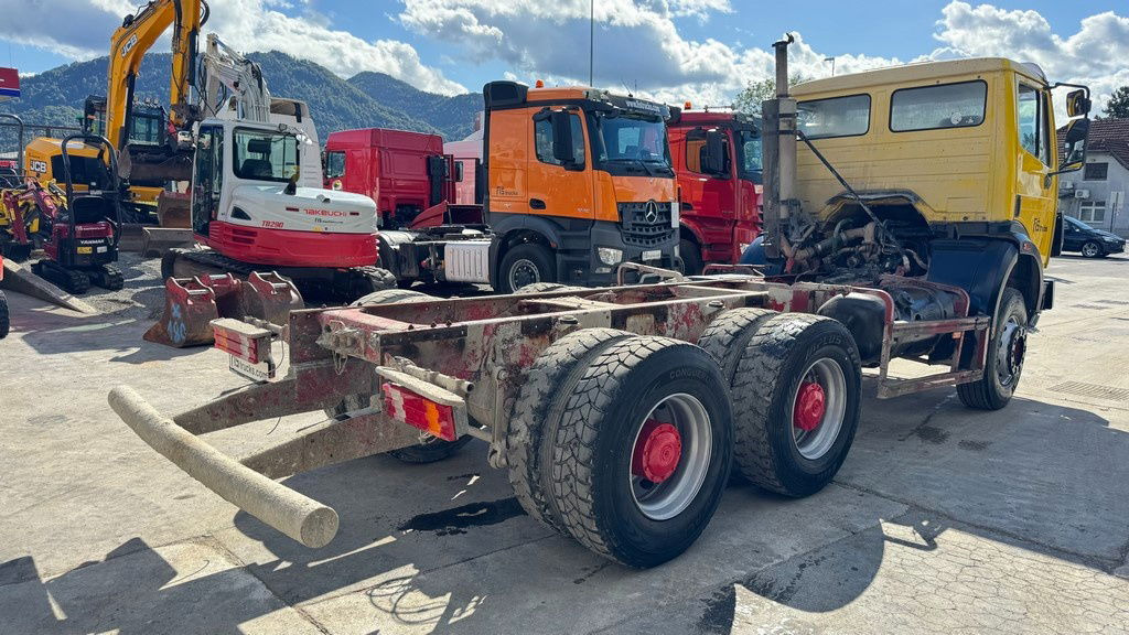 Mercedes-Benz SK 2627 6x4 chassis - V6 - full spring - 캡 새시 트럭 : 사진 4 Mercedes-Benz SK 2627 6x4 chassis - V6 - full spring - 캡 새시 트럭 : 사진 4