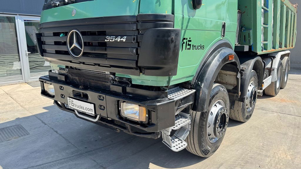 Mercedes-Benz SK 3235 8X4 tipper - V8 - 덤프트럭 : 사진 2 Mercedes-Benz SK 3235 8X4 tipper - V8 - 덤프트럭 : 사진 2