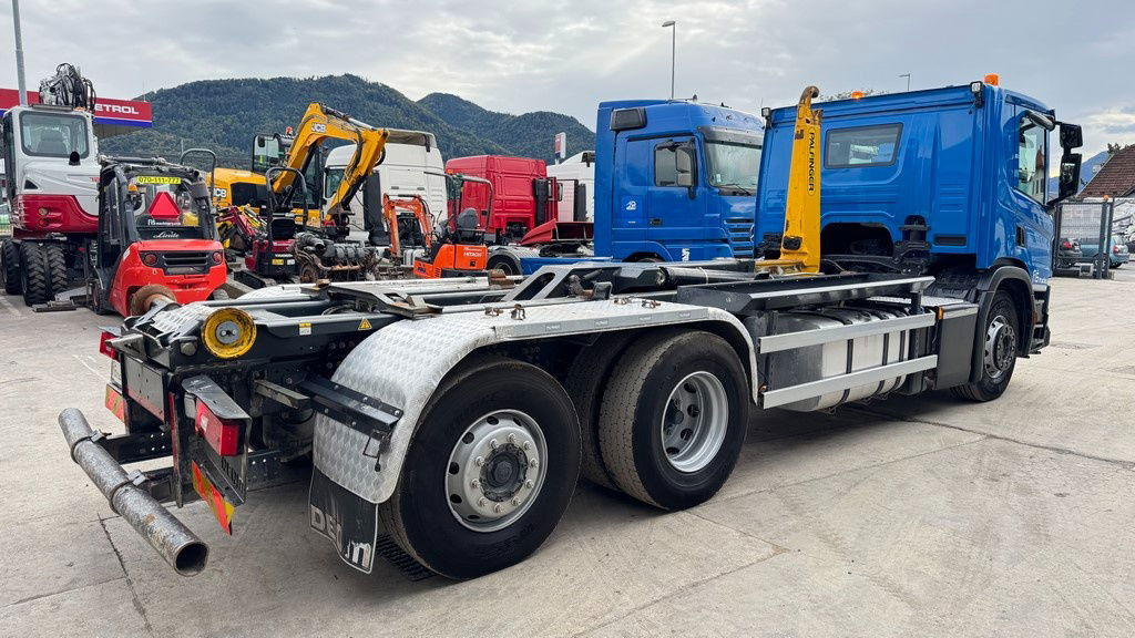 Scania P 360 6x2 palfinger abroll tipper - steering axle - 컨테이너 운반 장치/ 스와프 보디 트럭 : 사진 5 Scania P 360 6x2 palfinger abroll tipper - steering axle - 컨테이너 운반 장치/ 스와프 보디 트럭 : 사진 5
