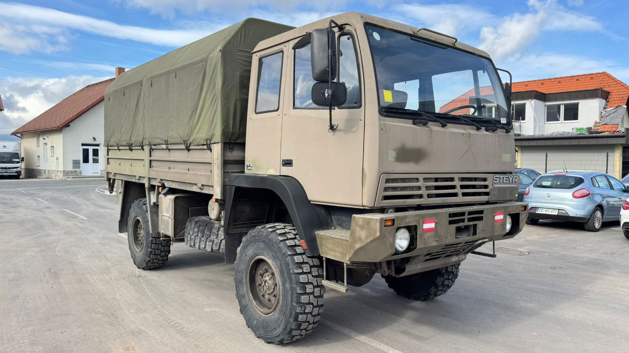Steyr 12M18 4X4 stake body - truck - 커튼사이더 트럭 : 사진 2 Steyr 12M18 4X4 stake body - truck - 커튼사이더 트럭 : 사진 2