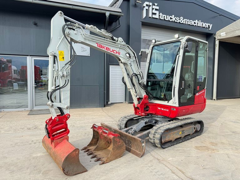 Takeuchi TB230 - Powertilt - 3X Buckets - 2021 Year - TOP - 미니 굴삭기 : 사진 1 Takeuchi TB230 - Powertilt - 3X Buckets - 2021 Year - TOP - 미니 굴삭기 : 사진 1