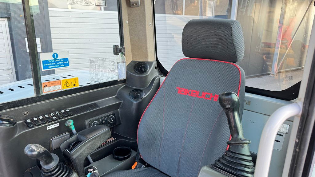 미니 굴삭기 Takeuchi TB290 - 2018 Year - 5005 Hours - Powertilt : 사진 9 미니 굴삭기 Takeuchi TB290 - 2018 Year - 5005 Hours - Powertilt : 사진 9