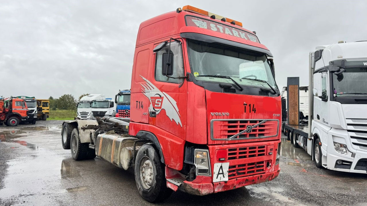 Volvo FH 12 460 6x2 Meiller abroll tipper - motor brake - lifting axle - 컨테이너 운반 장치/ 스와프 보디 트럭 : 사진 2 Volvo FH 12 460 6x2 Meiller abroll tipper - motor brake - lifting axle - 컨테이너 운반 장치/ 스와프 보디 트럭 : 사진 2