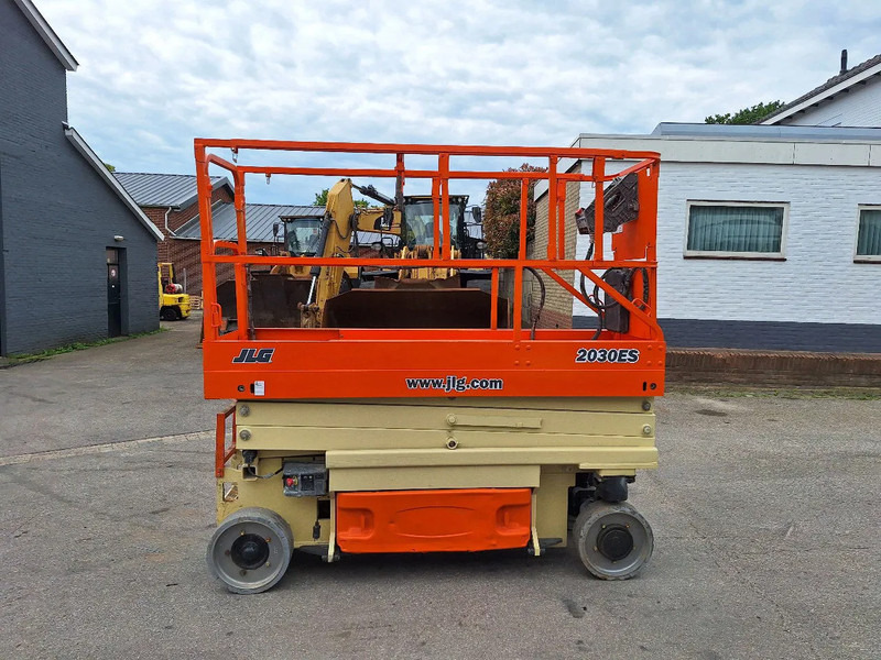 JLG 2030 ES - 시저 리프트 : 사진 1 JLG 2030 ES - 시저 리프트 : 사진 1