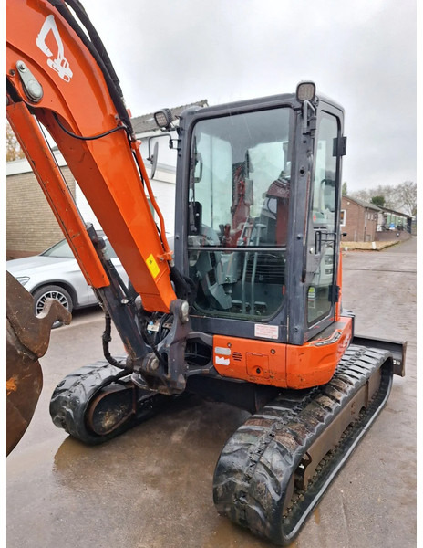 Kubota U48-4 Inclusif 3 buckets - 크롤러 굴삭기 : 사진 3 Kubota U48-4 Inclusif 3 buckets - 크롤러 굴삭기 : 사진 3