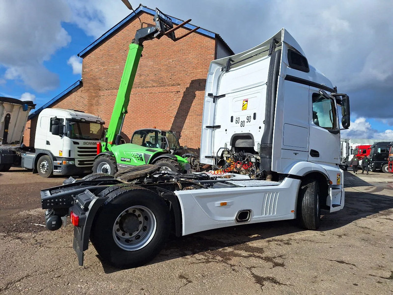 Mercedes-Benz Actros 1845 Actros 1845 - 트랙터 유닛 : 사진 4 Mercedes-Benz Actros 1845 Actros 1845 - 트랙터 유닛 : 사진 4