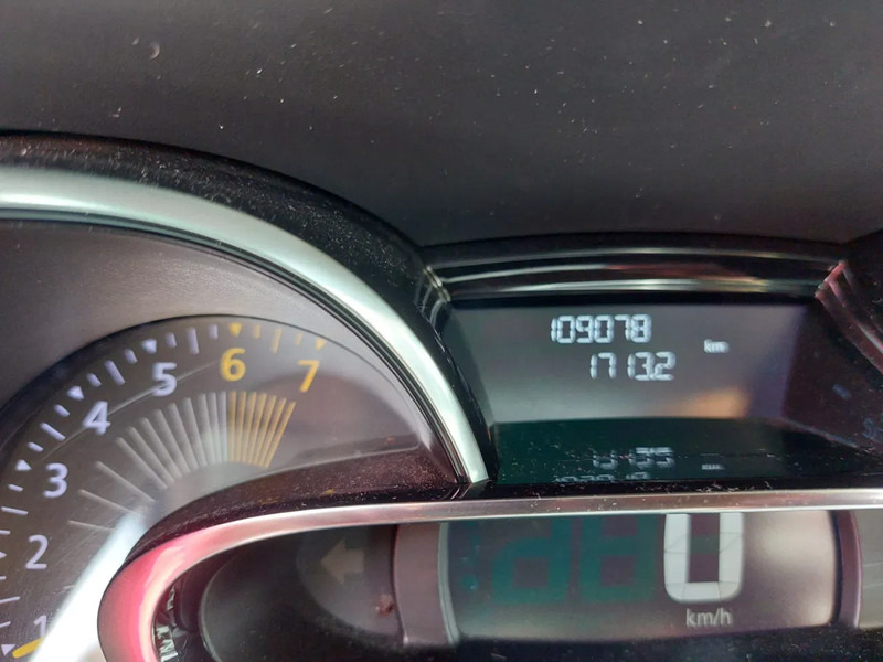 해치백 Renault Clio Clio 0.9 TCE : 사진 14