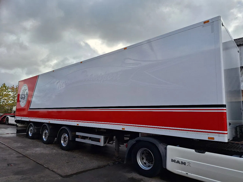 Van Hool 3B2019 - 밀폐형 박스 세미 트레일러 : 사진 4 Van Hool 3B2019 - 밀폐형 박스 세미 트레일러 : 사진 4