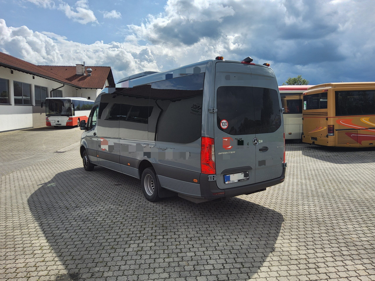 Mercedes Benz 517 cdi BusDesign Comfort 19+1+1 Schlafsitze / USB / Klima / Automatik - 소형 버스, 승합차 : 사진 3 Mercedes Benz 517 cdi BusDesign Comfort 19+1+1 Schlafsitze / USB / Klima / Automatik - 소형 버스, 승합차 : 사진 3