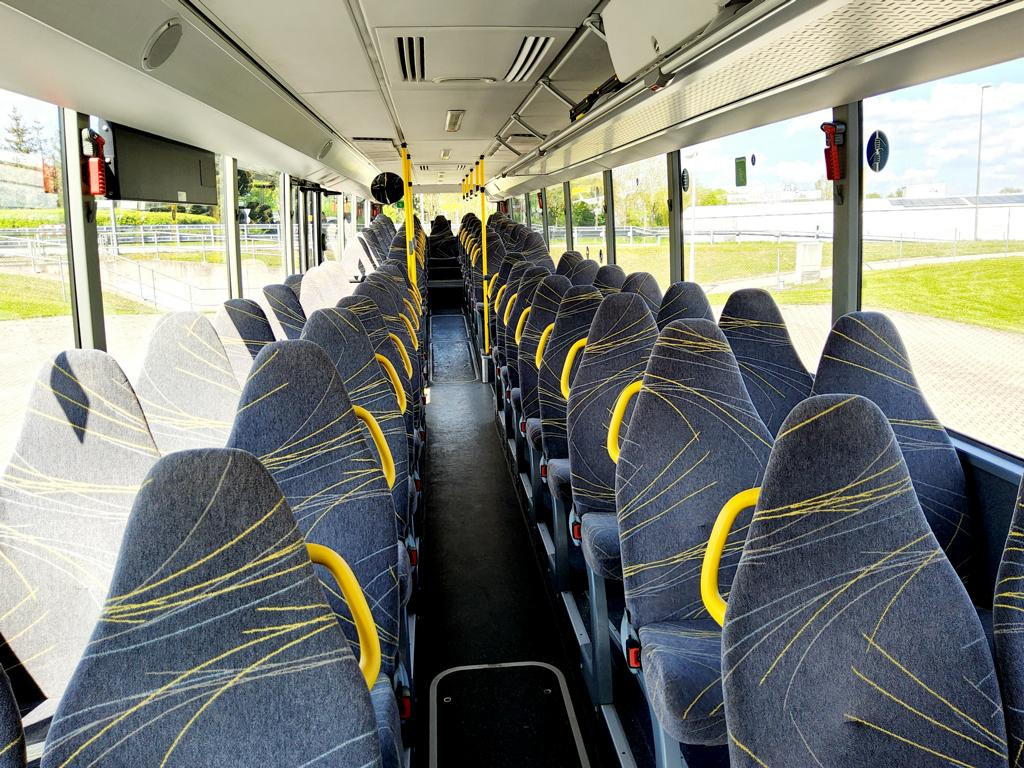 Mercedes Benz O 550 Integro L 360 PS - Euro 6 / Klima / Automatik / Lift - 교외 버스 : 사진 5 Mercedes Benz O 550 Integro L 360 PS - Euro 6 / Klima / Automatik / Lift - 교외 버스 : 사진 5