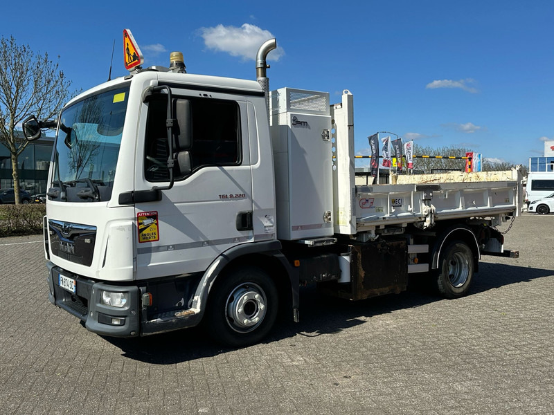 MAN TGL 8.220 2 sides tipper Kipper - 덤프트럭 : 사진 5 MAN TGL 8.220 2 sides tipper Kipper - 덤프트럭 : 사진 5