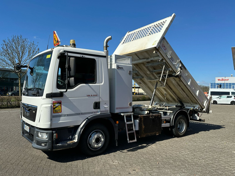 MAN TGL 8.220 2 sides tipper Kipper - 덤프트럭 : 사진 1 MAN TGL 8.220 2 sides tipper Kipper - 덤프트럭 : 사진 1