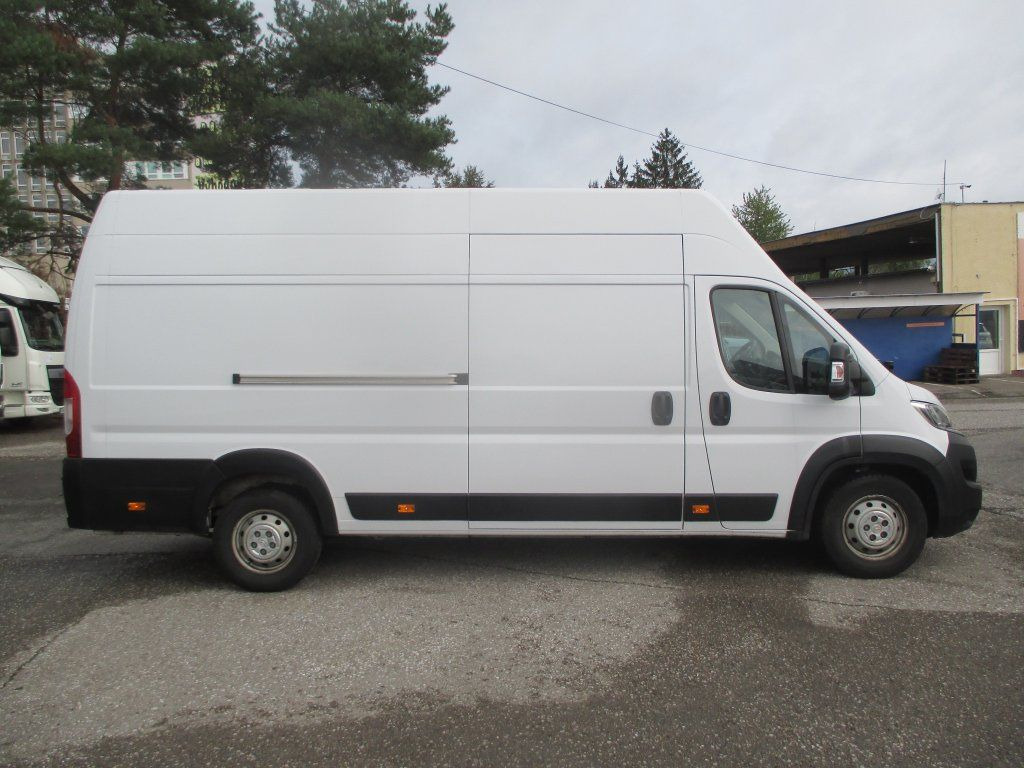 Citroën Jumper 2,2 , L4H3 - 소형 밴 : 사진 4 Citroën Jumper 2,2 , L4H3 - 소형 밴 : 사진 4