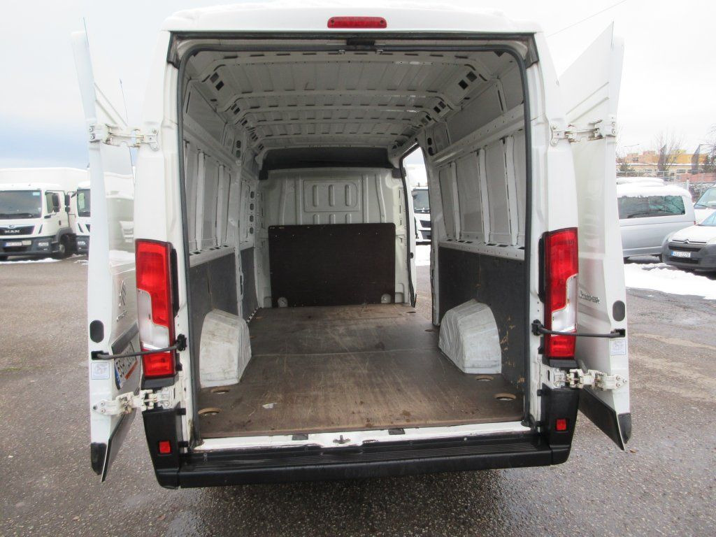 소형 밴 Citroën Jumper L4H2 : 사진 6 소형 밴 Citroën Jumper L4H2 : 사진 6