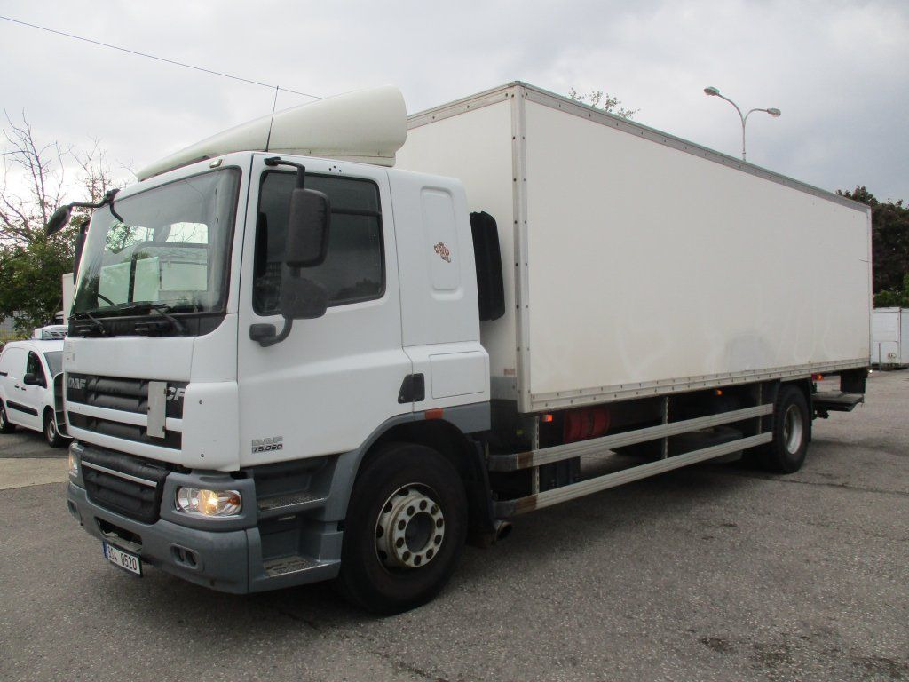 DAF CF 75.310 - 박스 트럭 : 사진 1 DAF CF 75.310 - 박스 트럭 : 사진 1