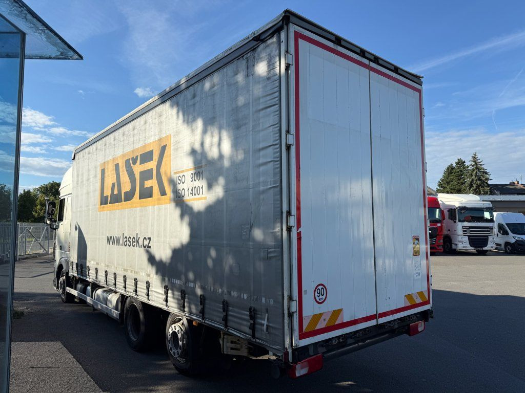 DAF XF440 EURO 6 6x2 - 커튼사이더 트럭 : 사진 5 DAF XF440 EURO 6 6x2 - 커튼사이더 트럭 : 사진 5