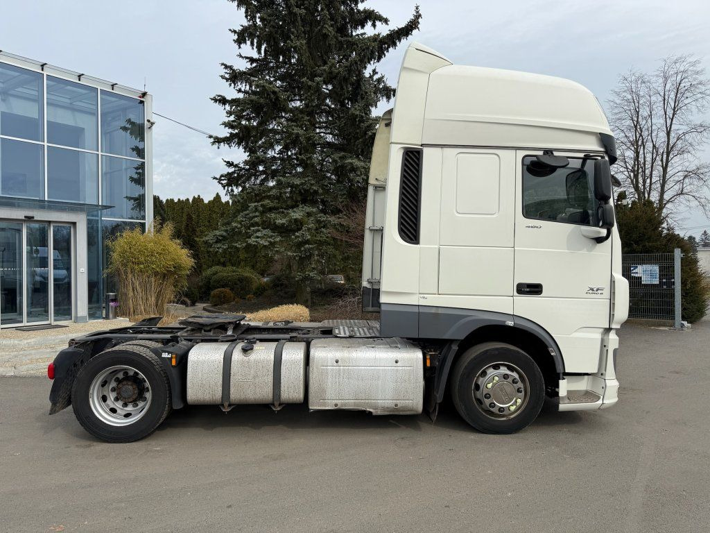 DAF XF460 EURO 6 MEGA/lowdeck - 트랙터 유닛 : 사진 3 DAF XF460 EURO 6 MEGA/lowdeck - 트랙터 유닛 : 사진 3