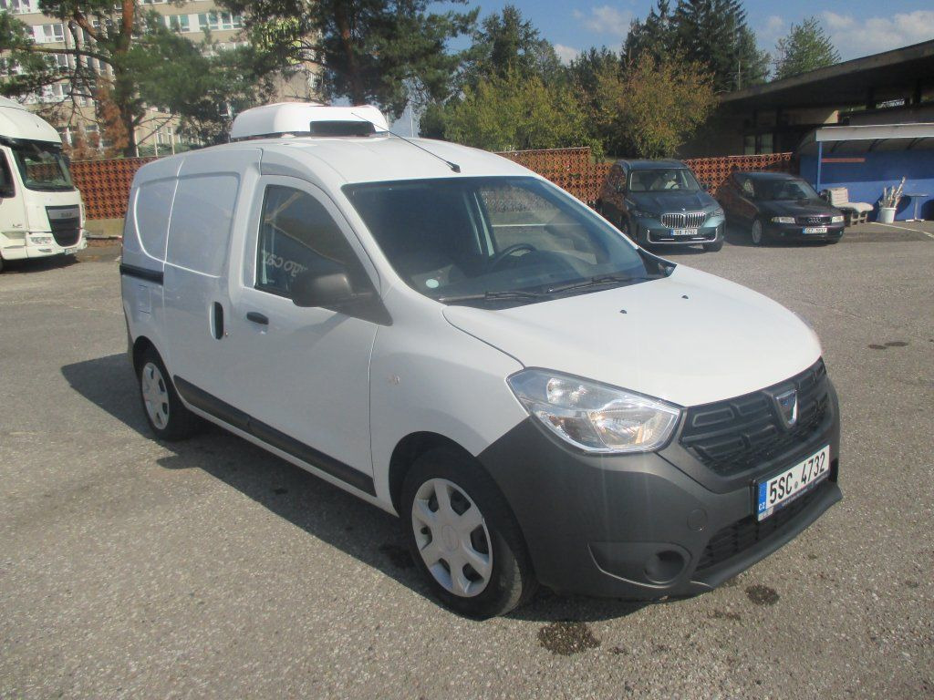 Dacia Izotherm ,1.6i ,Euro 6 - SUV : 사진 3 Dacia Izotherm ,1.6i ,Euro 6 - SUV : 사진 3