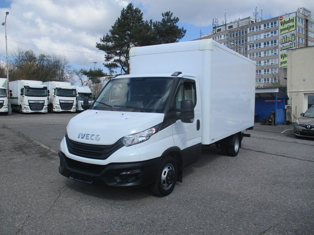 Iveco 35C16 Daily,2.3L Palfinger - 박스 밴 : 사진 1 Iveco 35C16 Daily,2.3L Palfinger - 박스 밴 : 사진 1