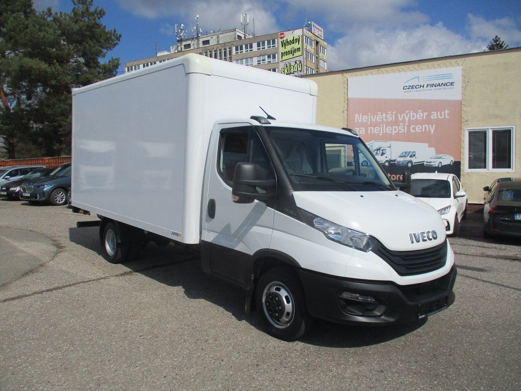 Iveco 35C16 Daily,2.3L Palfinger - 박스 밴 : 사진 3 Iveco 35C16 Daily,2.3L Palfinger - 박스 밴 : 사진 3