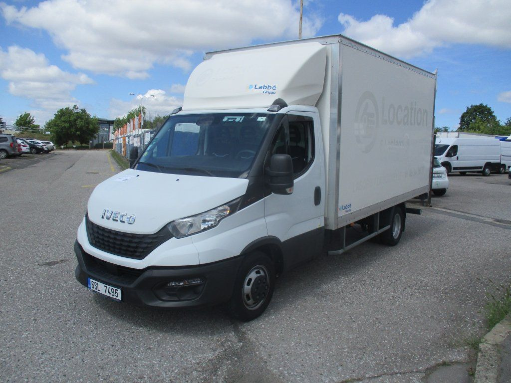 Iveco 35C16 Daily 3,0l - 박스 밴 : 사진 1 Iveco 35C16 Daily 3,0l - 박스 밴 : 사진 1