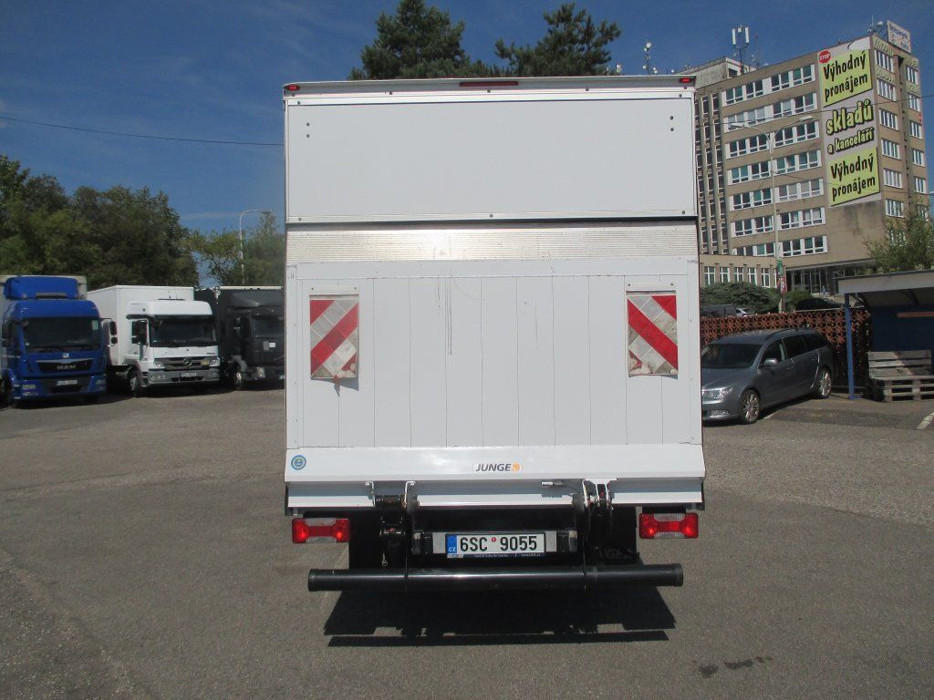 Iveco 35C16 Daily EURO 6 - 박스 밴 : 사진 5 Iveco 35C16 Daily EURO 6 - 박스 밴 : 사진 5