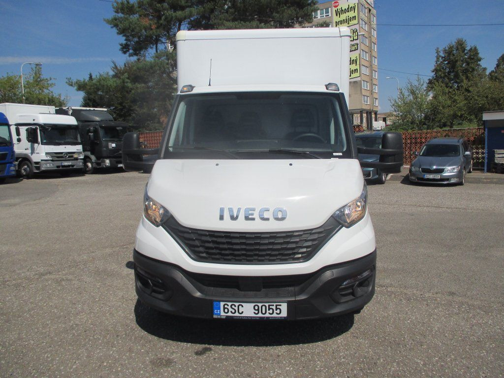 Iveco 35S16 Daily EURO 6 - 패널 밴 : 사진 2 Iveco 35S16 Daily EURO 6 - 패널 밴 : 사진 2