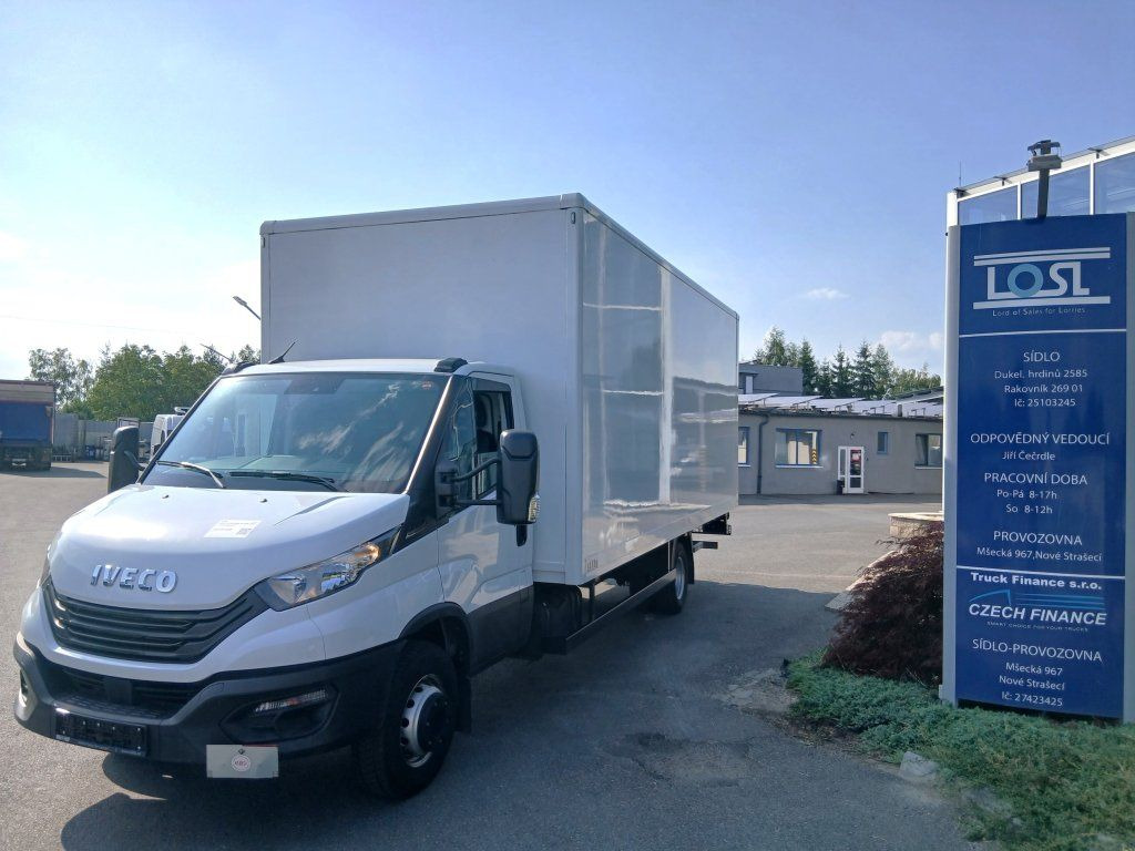 Iveco 72-210 (70C210) - 박스 밴 : 사진 1 Iveco 72-210 (70C210) - 박스 밴 : 사진 1