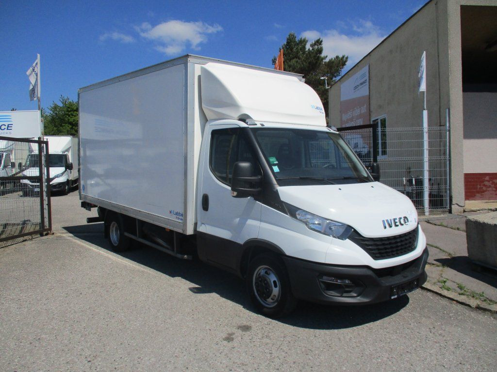 Iveco Daily 35C16 3.0 - 박스 밴 : 사진 3 Iveco Daily 35C16 3.0 - 박스 밴 : 사진 3