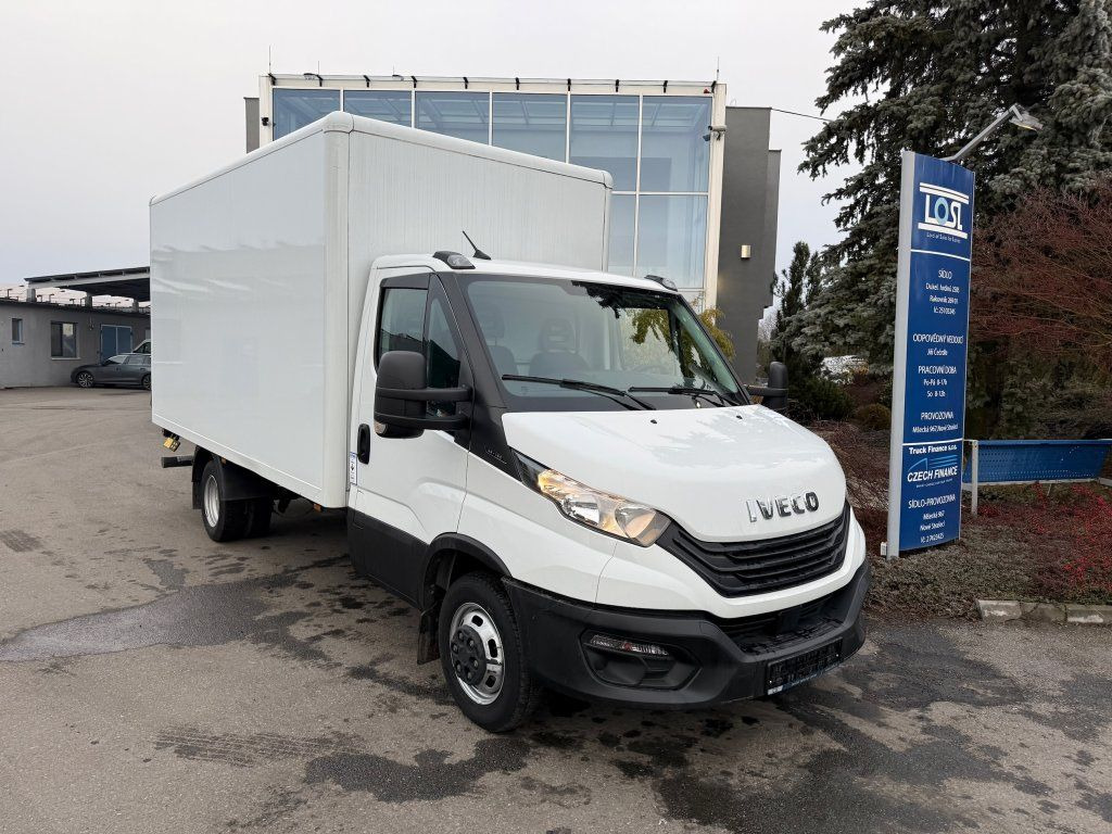 Iveco Daily 35C16 - 박스 밴 : 사진 2 Iveco Daily 35C16 - 박스 밴 : 사진 2