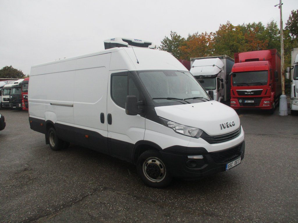 Iveco Daily 35C16 - 냉동 밴 : 사진 2 Iveco Daily 35C16 - 냉동 밴 : 사진 2