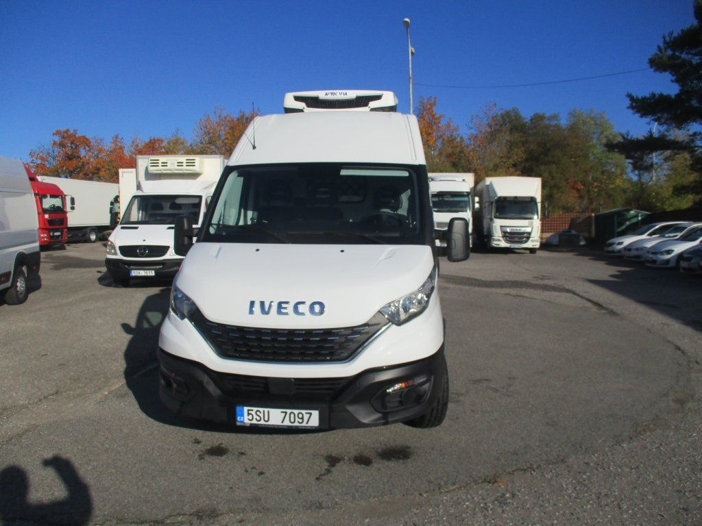 Iveco Daily 35C16 - 냉동 밴 : 사진 4 Iveco Daily 35C16 - 냉동 밴 : 사진 4
