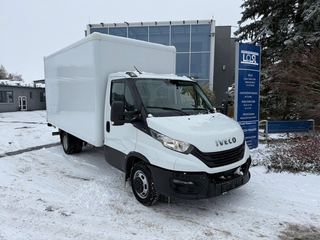 Iveco Daily 35C16 - 박스 밴 : 사진 2 Iveco Daily 35C16 - 박스 밴 : 사진 2