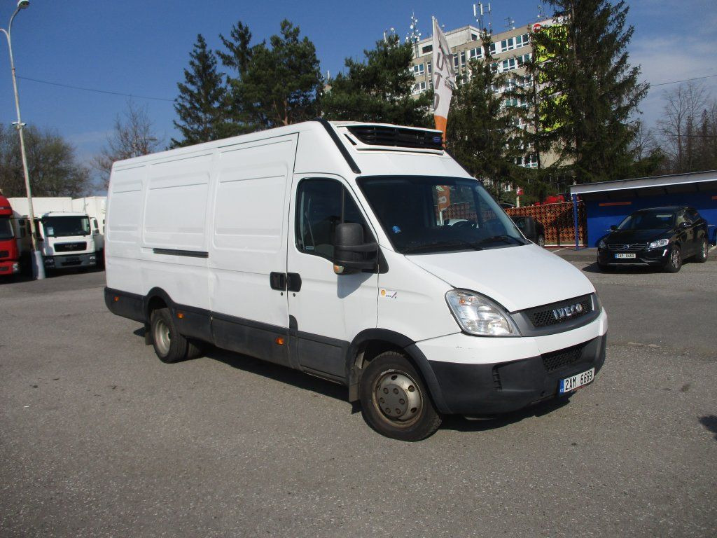 Iveco Daily 50C15 Carrier 350 - 냉동 밴 : 사진 1 Iveco Daily 50C15 Carrier 350 - 냉동 밴 : 사진 1