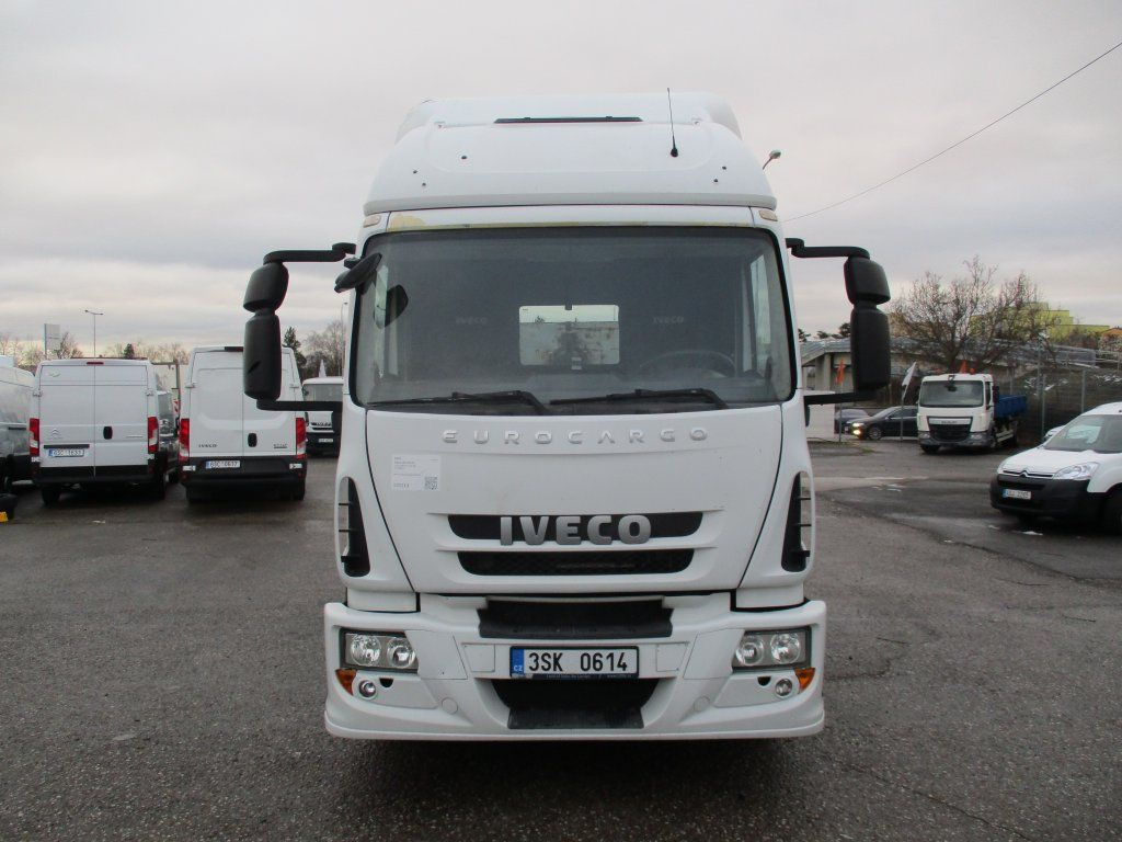 Iveco Eurocargo 140E22 - 후크 리프트 트럭 : 사진 4 Iveco Eurocargo 140E22 - 후크 리프트 트럭 : 사진 4