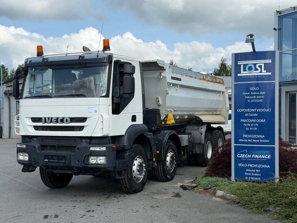Iveco Trakker 410 S1 8x4 - 덤프트럭 : 사진 1 Iveco Trakker 410 S1 8x4 - 덤프트럭 : 사진 1