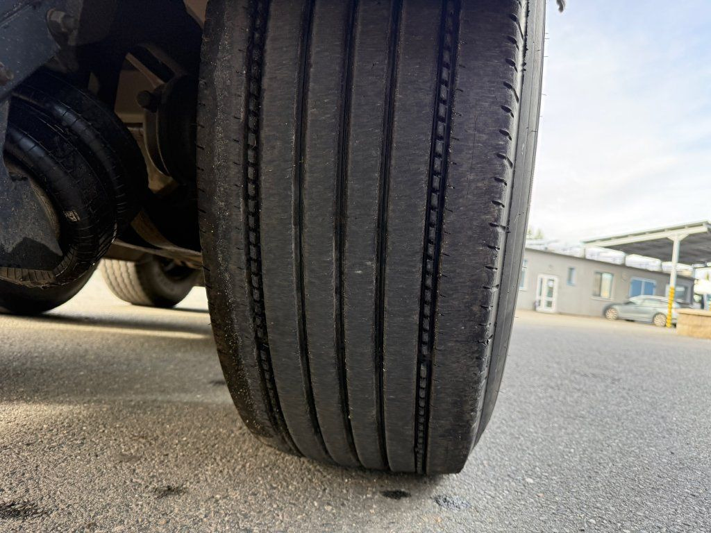 커튼사이더 세미 트레일러 Kögel S24-1 : 사진 8 커튼사이더 세미 트레일러 Kögel S24-1 : 사진 8