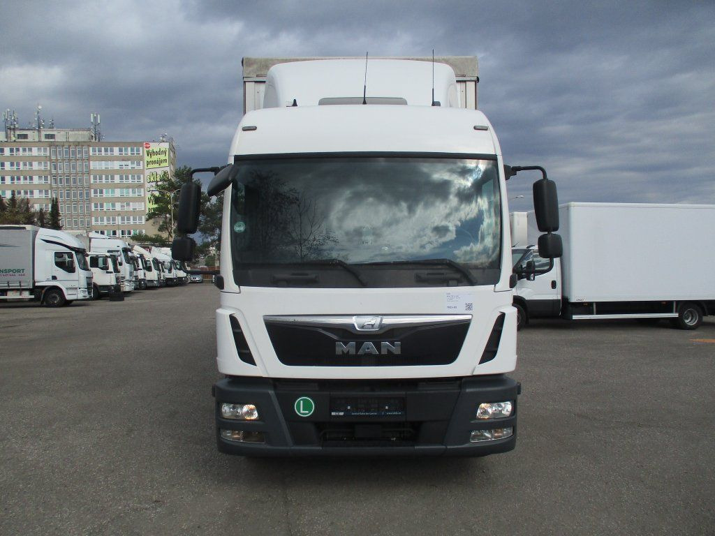 MAN TGL12.250 - 커튼사이더 트럭 : 사진 2 MAN TGL12.250 - 커튼사이더 트럭 : 사진 2