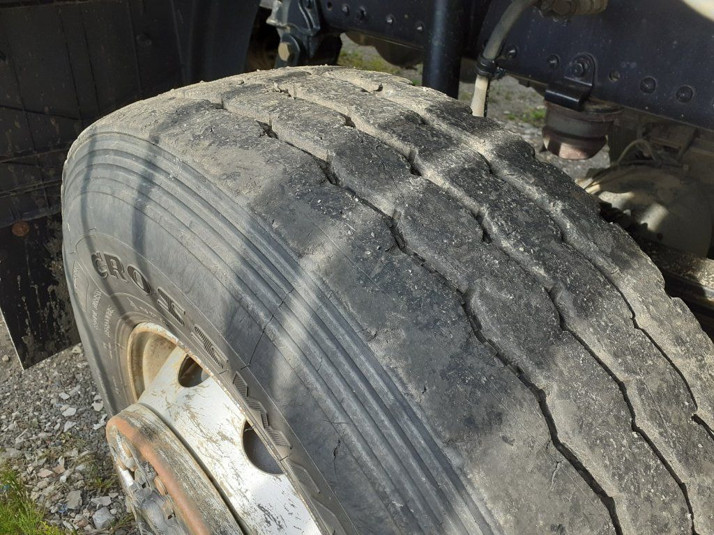 MAN TGS41.460 8x6 S3 EURO 6 - 덤프트럭 : 사진 5 MAN TGS41.460 8x6 S3 EURO 6 - 덤프트럭 : 사진 5