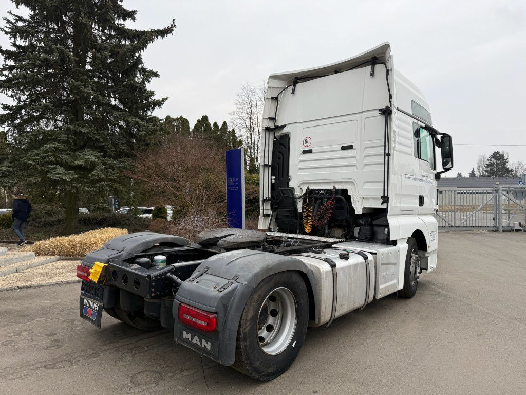 MAN TGX18.460 EURO 6 festsitzender Motor - 트랙터 유닛 : 사진 4 MAN TGX18.460 EURO 6 festsitzender Motor - 트랙터 유닛 : 사진 4