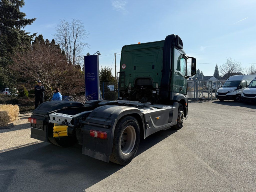 Mercedes-Benz 1843 Actros ADR FL, EX/II, EX/III, AT - 트랙터 유닛 : 사진 4 Mercedes-Benz 1843 Actros ADR FL, EX/II, EX/III, AT - 트랙터 유닛 : 사진 4