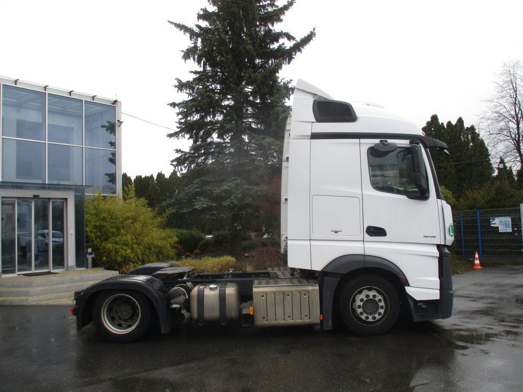 Mercedes-Benz 1845 Actros EURO 6 MEGA/lowdeck - 트랙터 유닛 : 사진 3 Mercedes-Benz 1845 Actros EURO 6 MEGA/lowdeck - 트랙터 유닛 : 사진 3