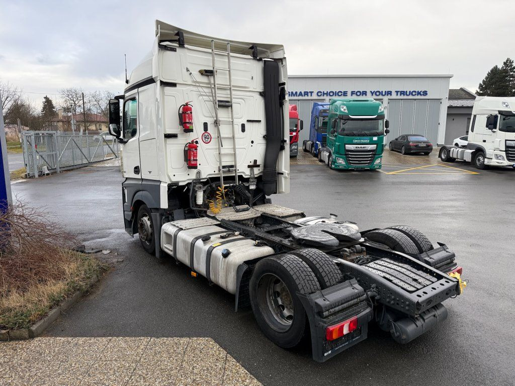 Mercedes-Benz 1845 Actros EURO 6 MEGA/lowdeck - 트랙터 유닛 : 사진 5 Mercedes-Benz 1845 Actros EURO 6 MEGA/lowdeck - 트랙터 유닛 : 사진 5