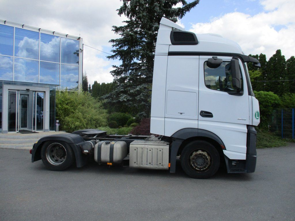 Mercedes-Benz 1845 Actros EURO 6 MEGA/lowdeck - 트랙터 유닛 : 사진 3 Mercedes-Benz 1845 Actros EURO 6 MEGA/lowdeck - 트랙터 유닛 : 사진 3